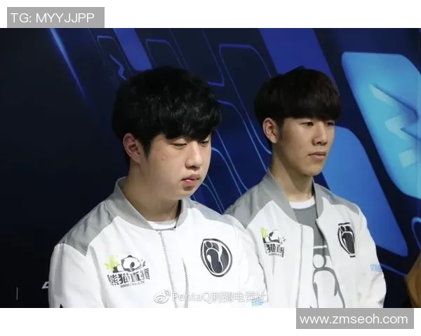 从青涩少年到电竞冠军：追梦路上的坚持与奋斗故事