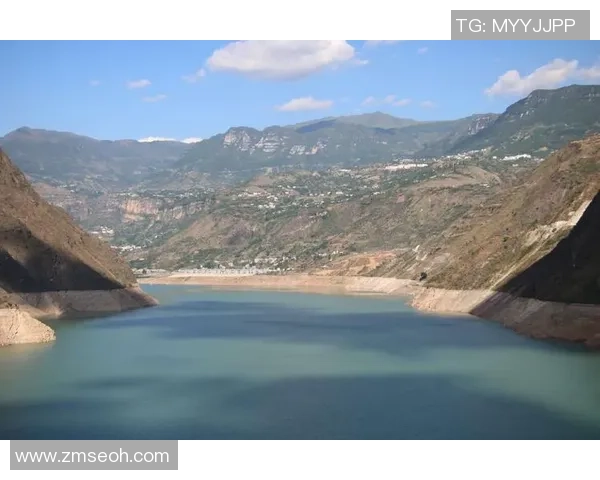 团结奋战铸辉煌我们在英雄联盟中书写冠军传奇 团结奋战铸辉煌我们在英雄联盟中书写冠军传奇